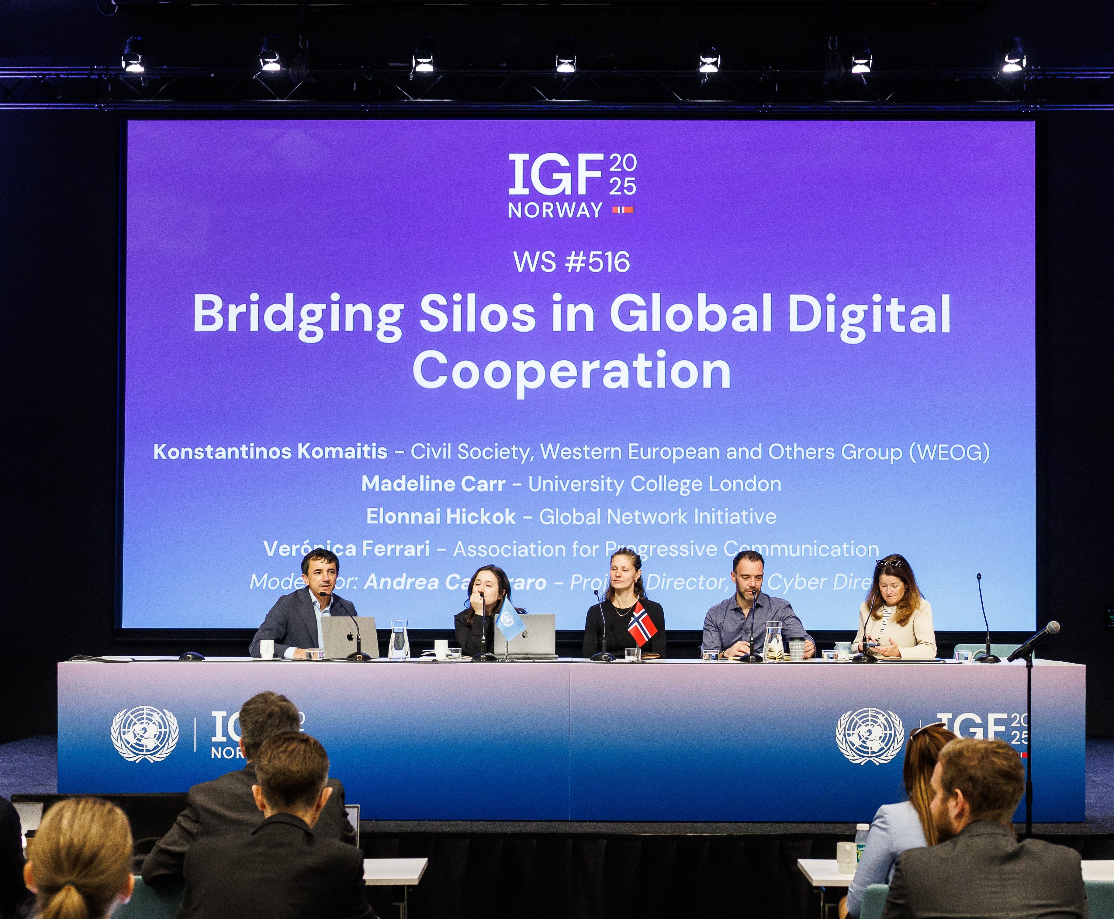 Full room picture small